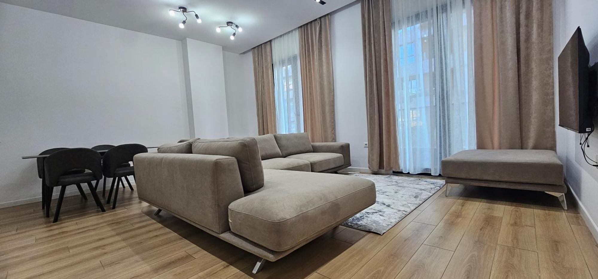 Free Parking Tirana Modern Escape Apartment ภายนอก รูปภาพ