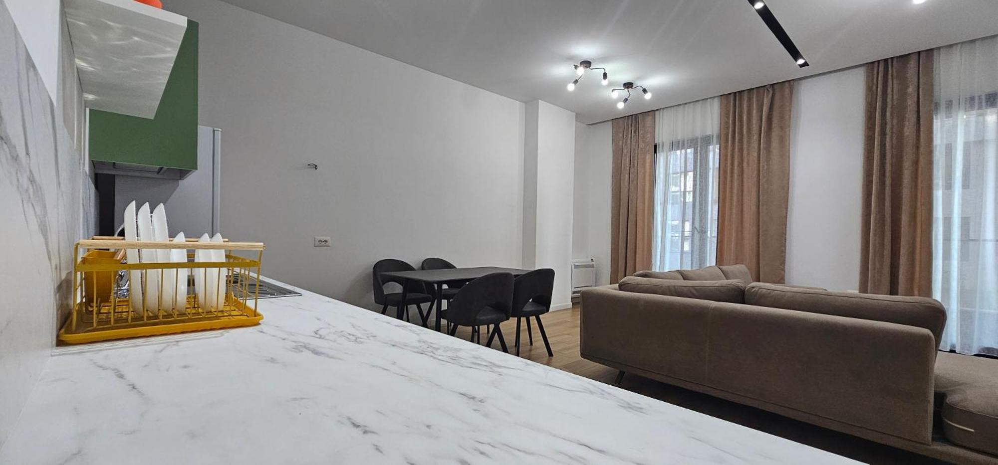 Free Parking Tirana Modern Escape Apartment ภายนอก รูปภาพ